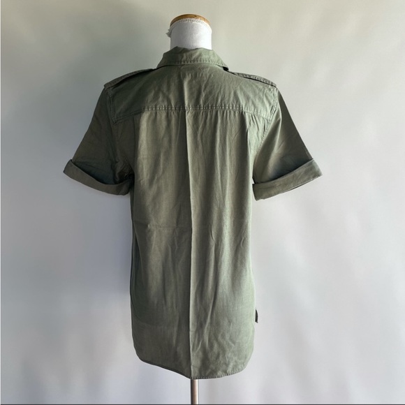 Equipment Femme Short-Sleeve Button Up Shirt - sz S - Picture 2 of 5